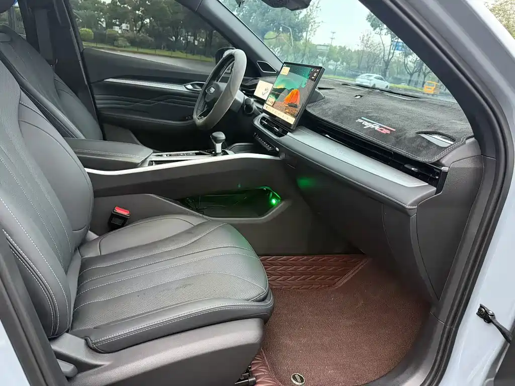 Geely Xingrui — миниатюра 7