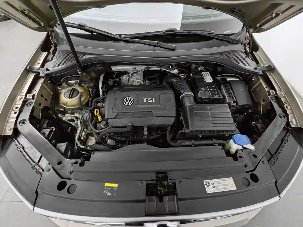 Volkswagen Tiguan L — миниатюра 6