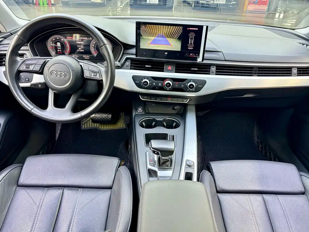 Audi A4L 2022 40 TFSI Fashion