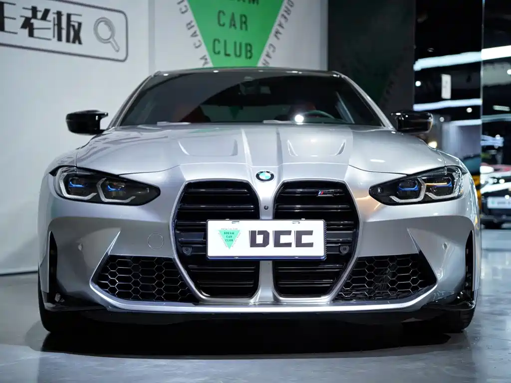 BMW M4 — миниатюра 2