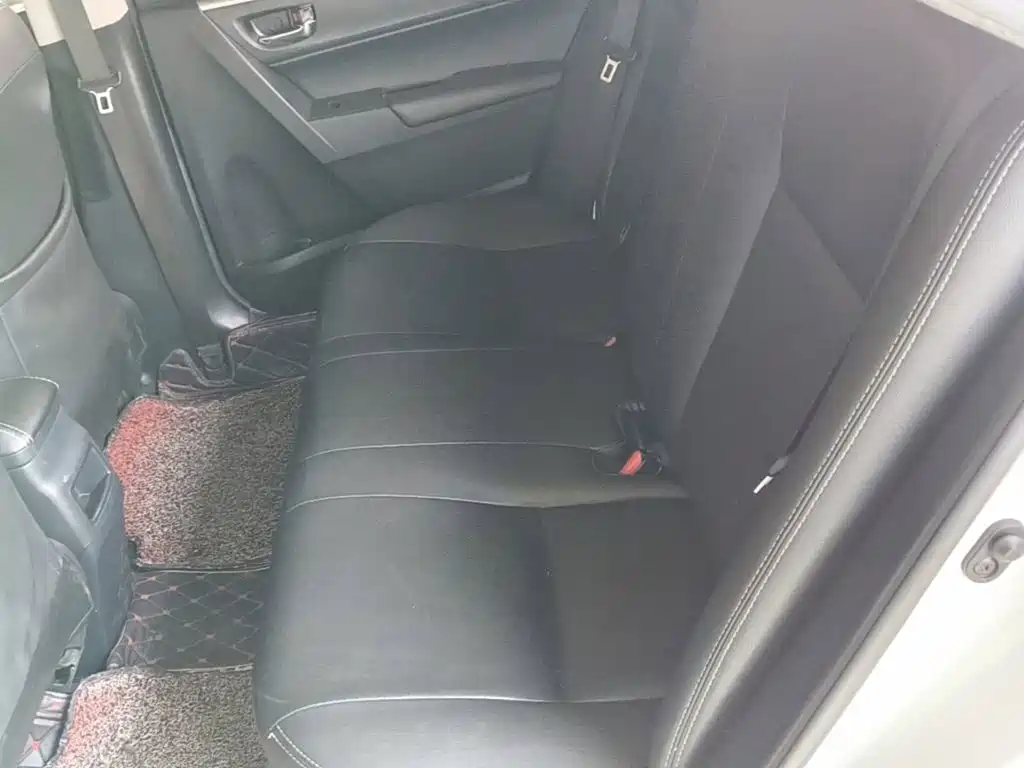 Toyota Corolla — миниатюра 17
