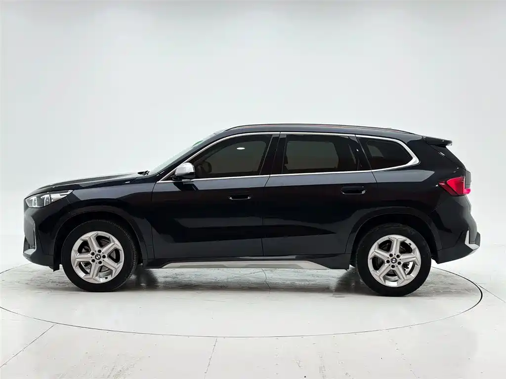 BMW X1 2023 sDrive20Li X