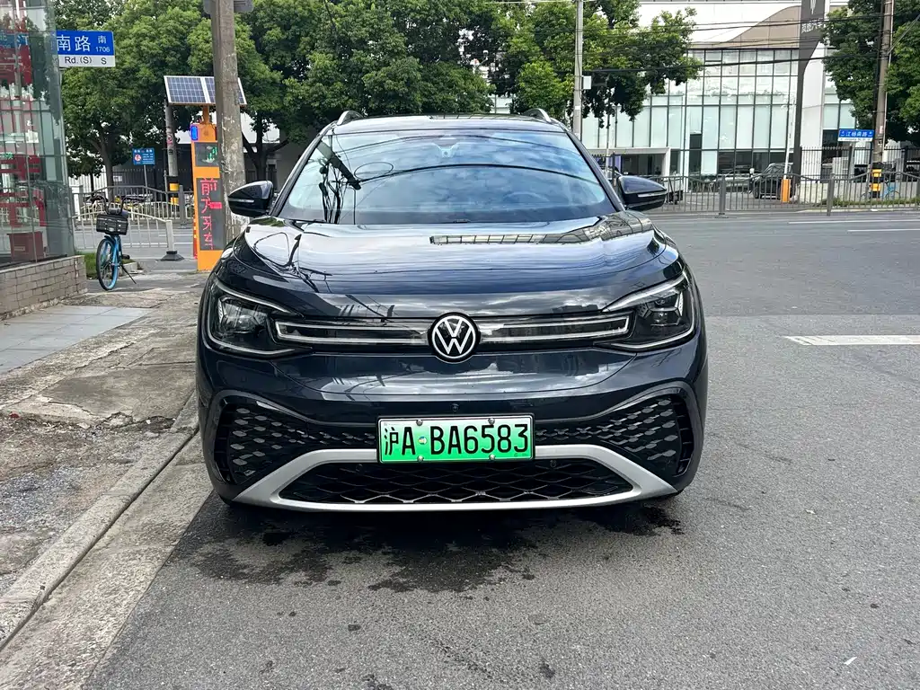 Volkswagen ID.6 Crozz — миниатюра 2