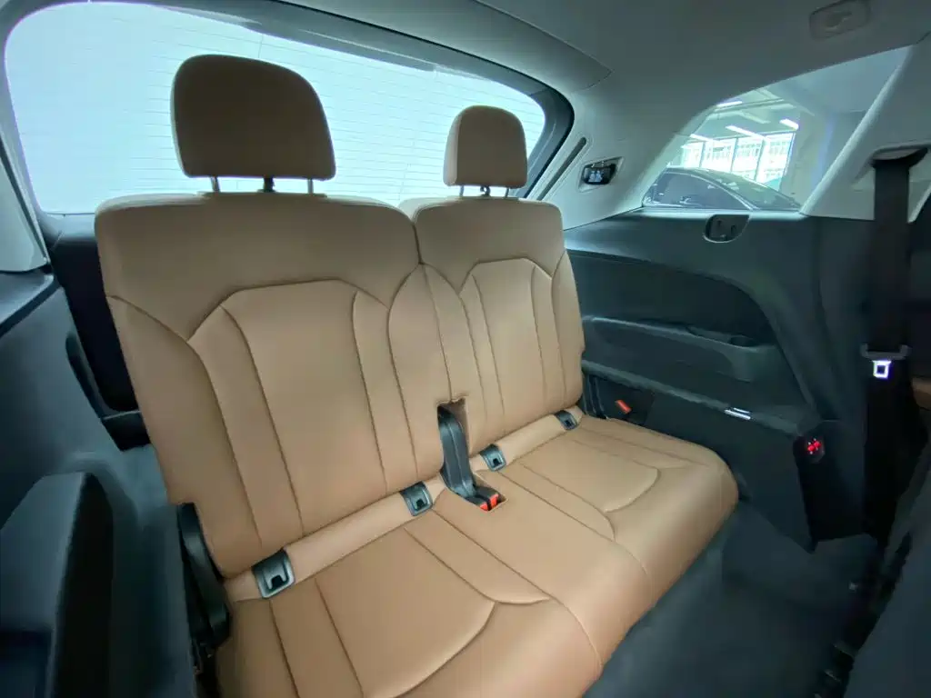 Audi Q7 — миниатюра 26