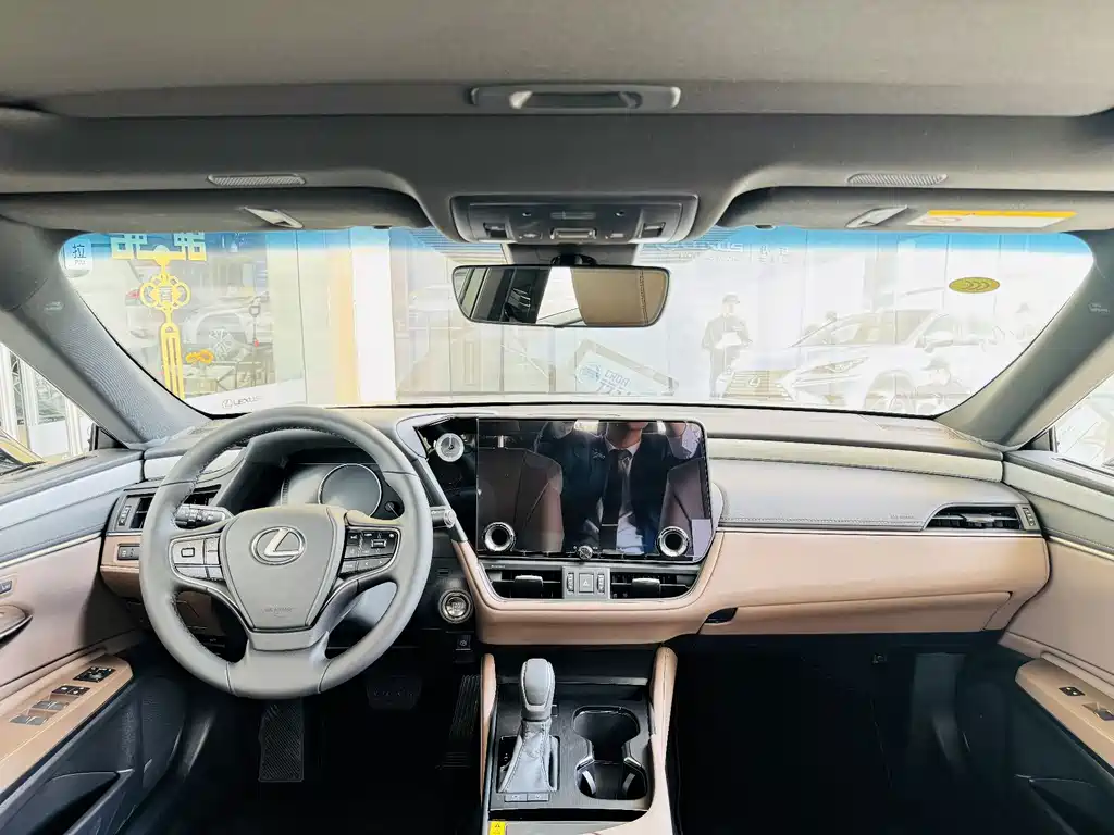 Lexus ES — миниатюра 3