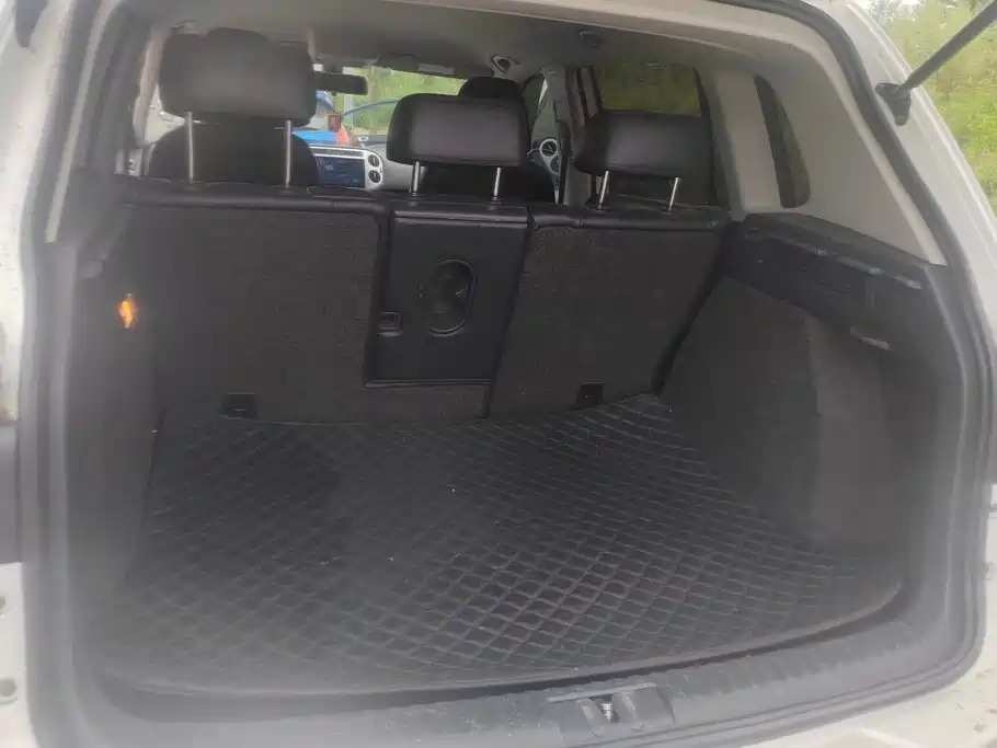 Volkswagen Tiguan — миниатюра 4