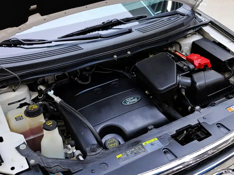 Ford Edge (Import) — миниатюра 35