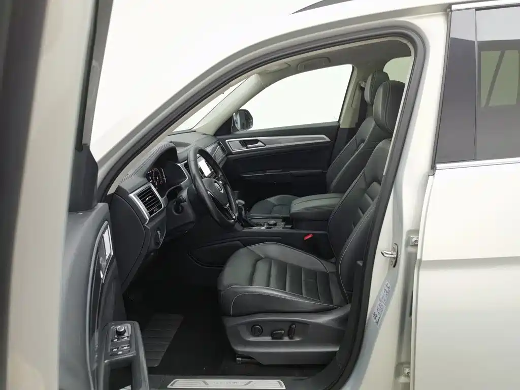 Volkswagen Teramont — миниатюра 10