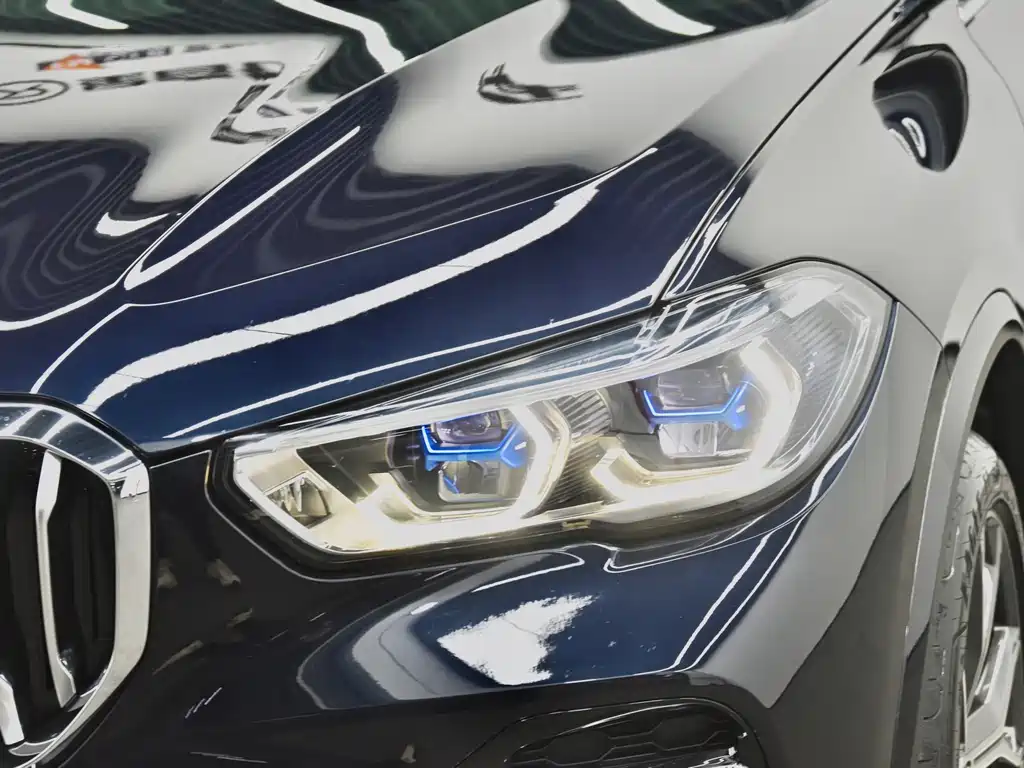 BMW X5 — миниатюра 29