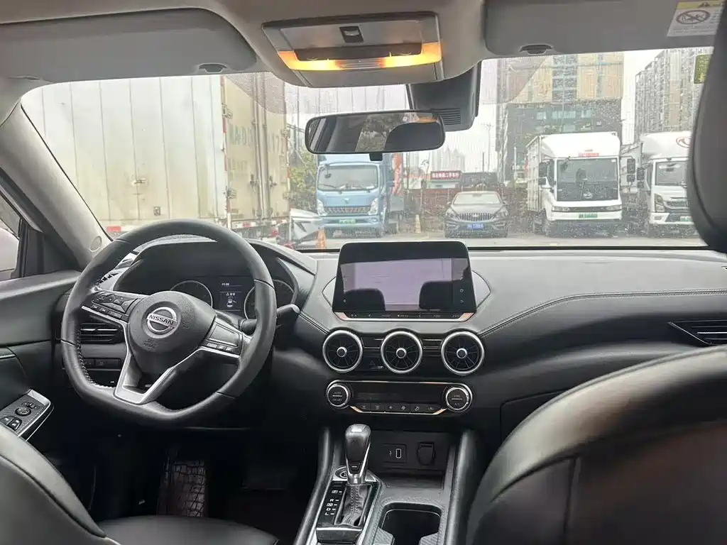 NISSAN XUAN YI