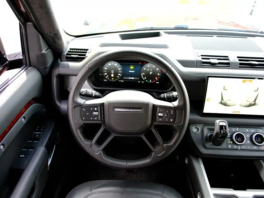 Land Rover Defender — миниатюра 13