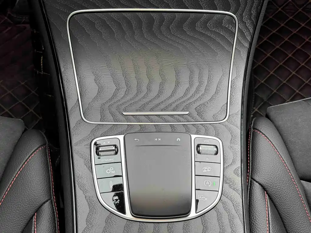 Mercedes-Benz GLC AMG — миниатюра 12