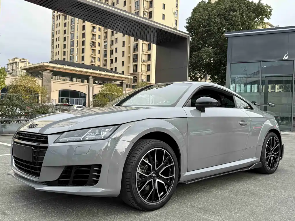 Audi TT 2016