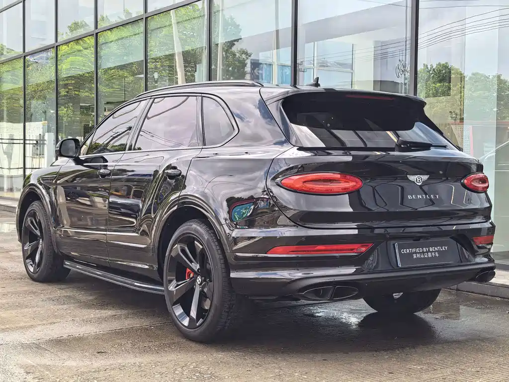 Bentley Bentayga — миниатюра 4