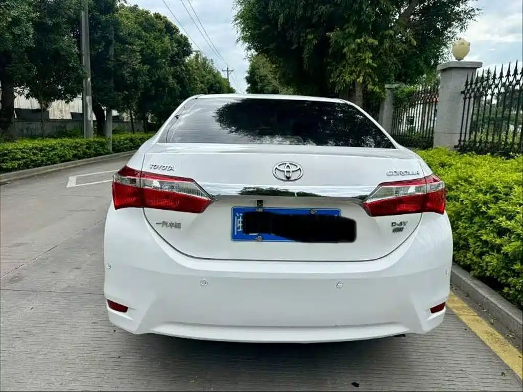 Toyota Corolla — миниатюра 5