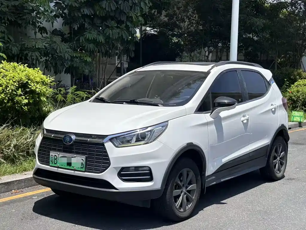 BYD Yuan EV