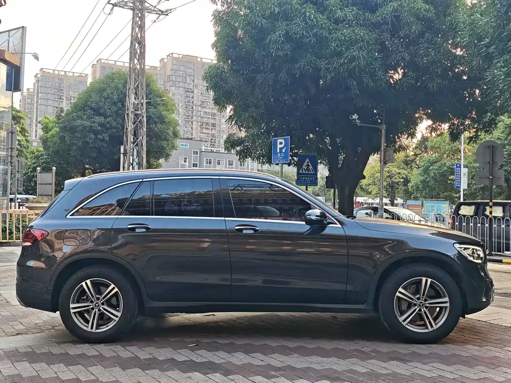 Mercedes-Benz GLC — миниатюра 8