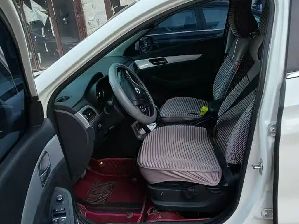 BAIC Senova X55 — миниатюра 8