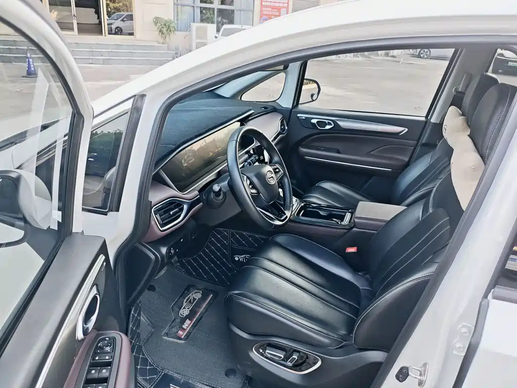 GAC Motor Trumpchi M6 — миниатюра 15