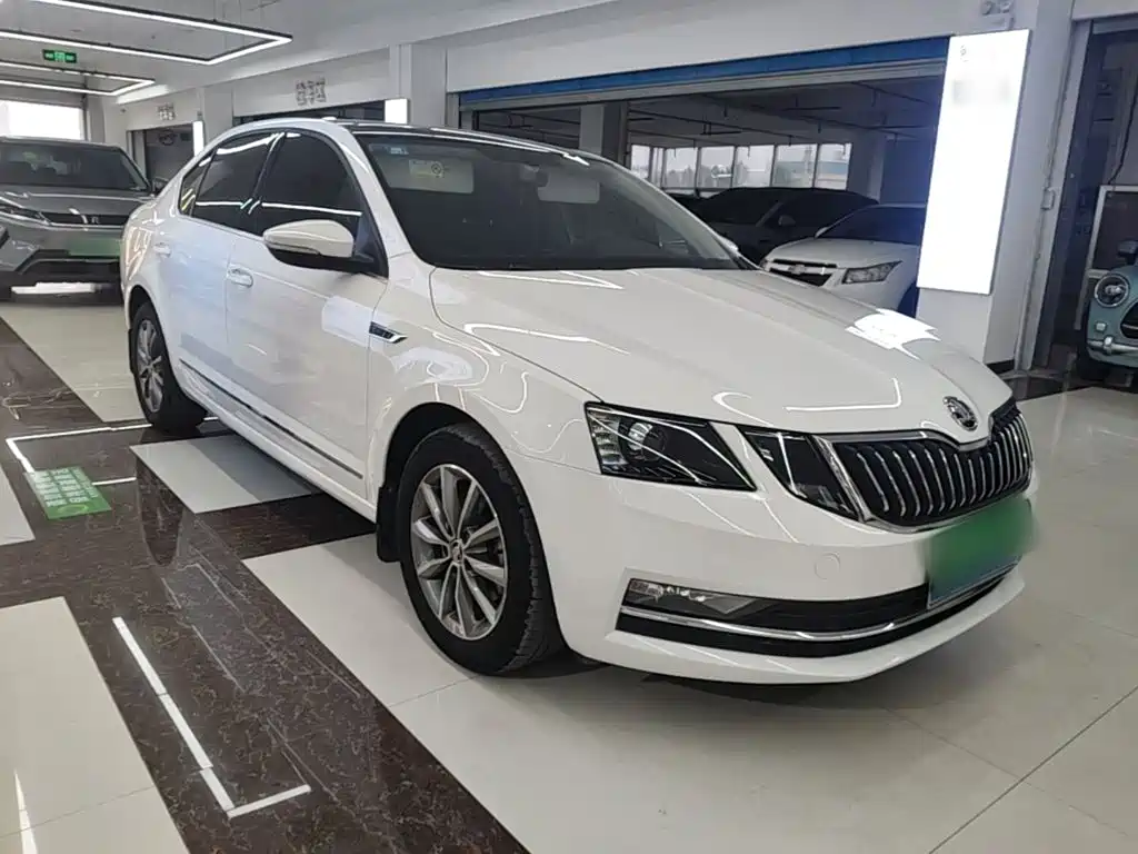 Skoda Octavia — миниатюра 4