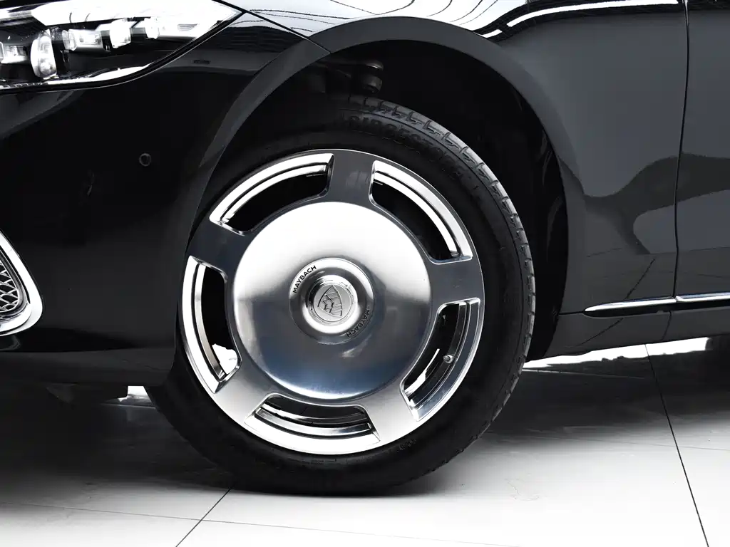 Mercedes-Benz S-Class — миниатюра 7