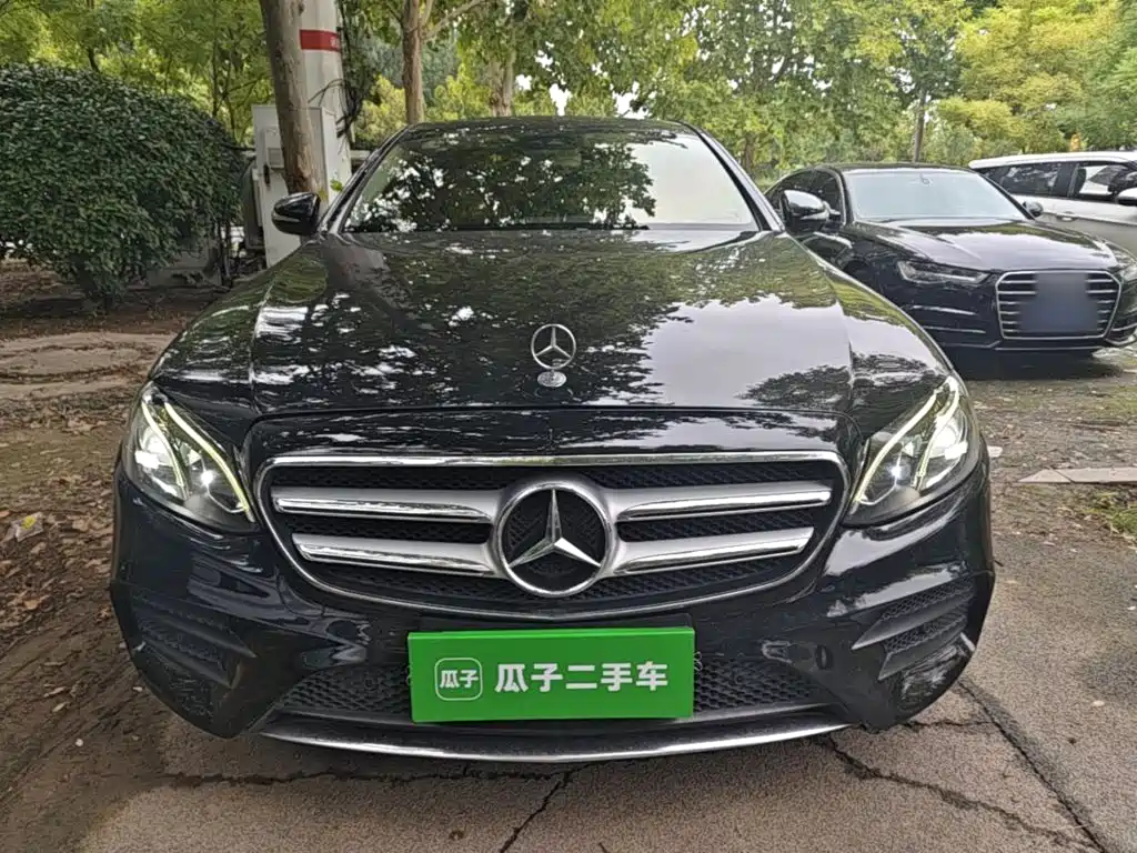 Mercedes-Benz E-Class — миниатюра 3