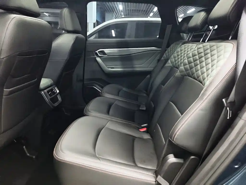 Geely Haoyue L — миниатюра 13