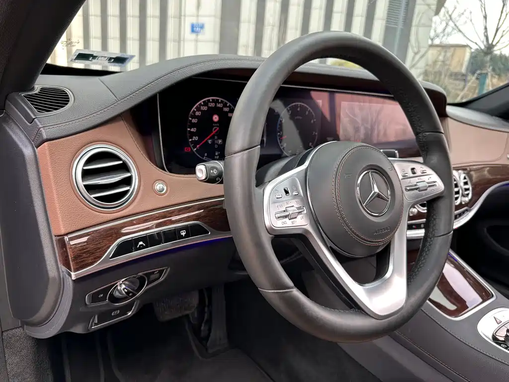 MERCEDES-BENZ S CLASS