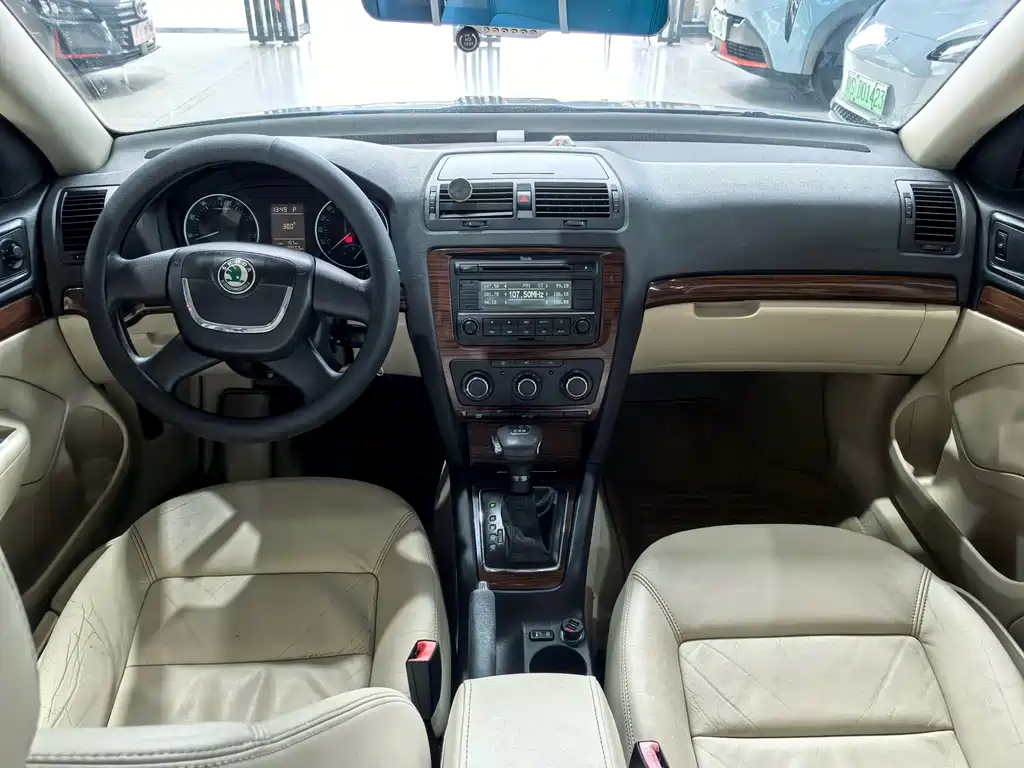 Skoda Octavia — миниатюра 16