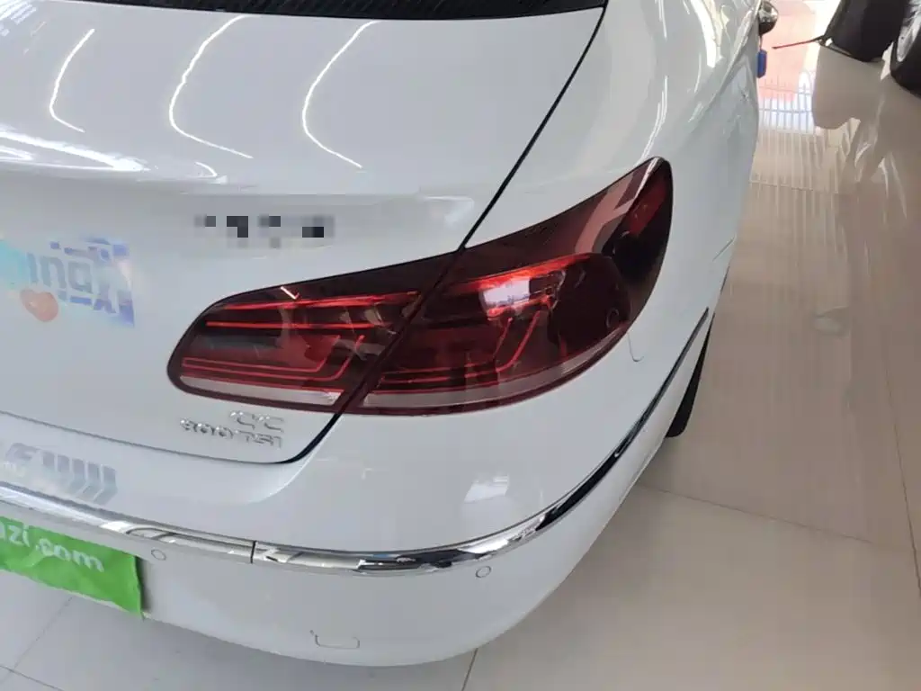 Volkswagen CC — миниатюра 8