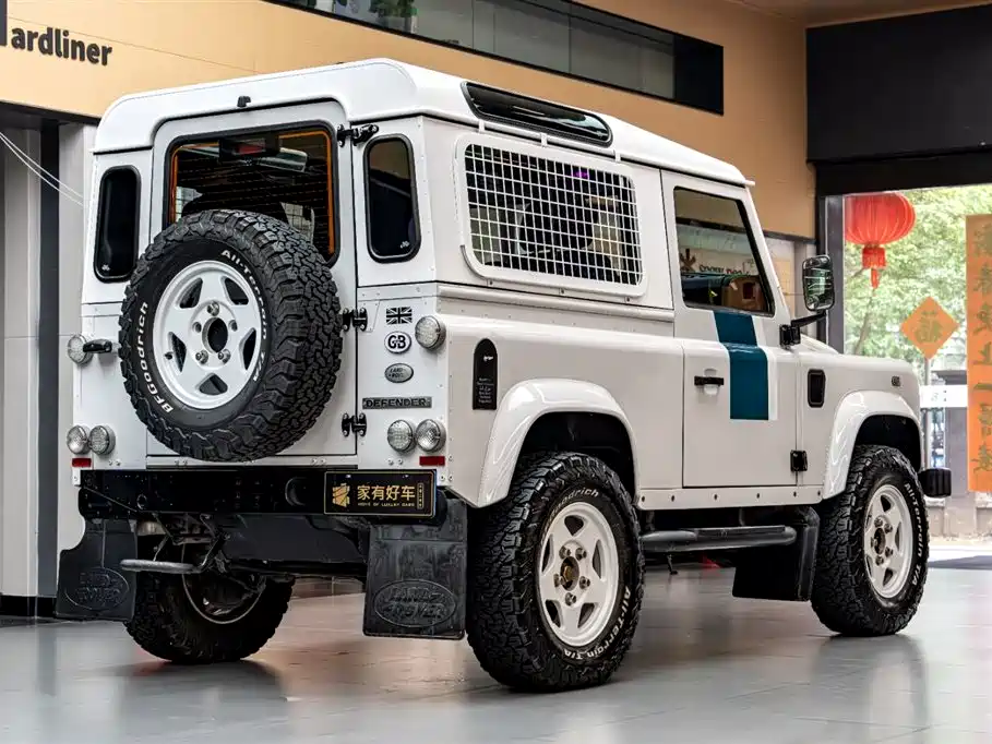 Land Rover Land Rover Defender