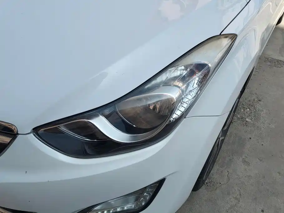 Hyundai Elantra Langdong — миниатюра 5