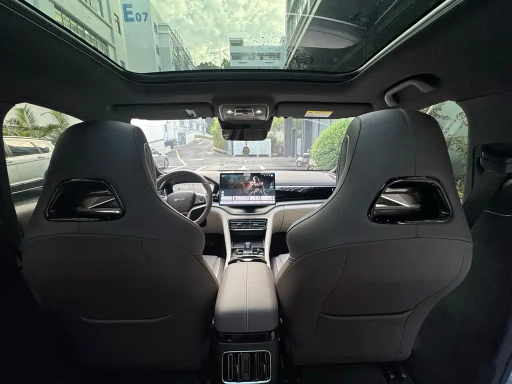 BYD PLUS New Energy — миниатюра 25