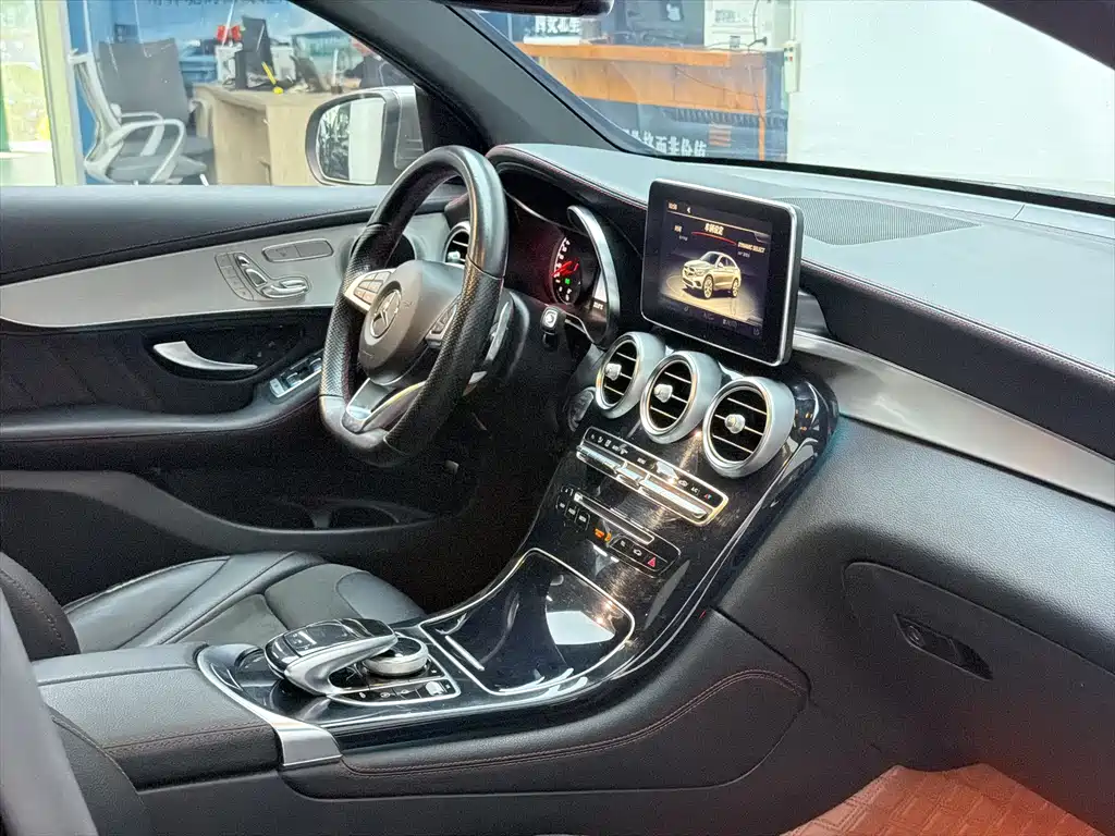 Mercedes-Benz GLC Coupe AMG — миниатюра 14