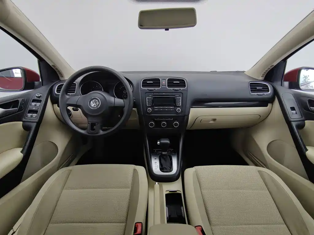 Volkswagen Golf — миниатюра 5