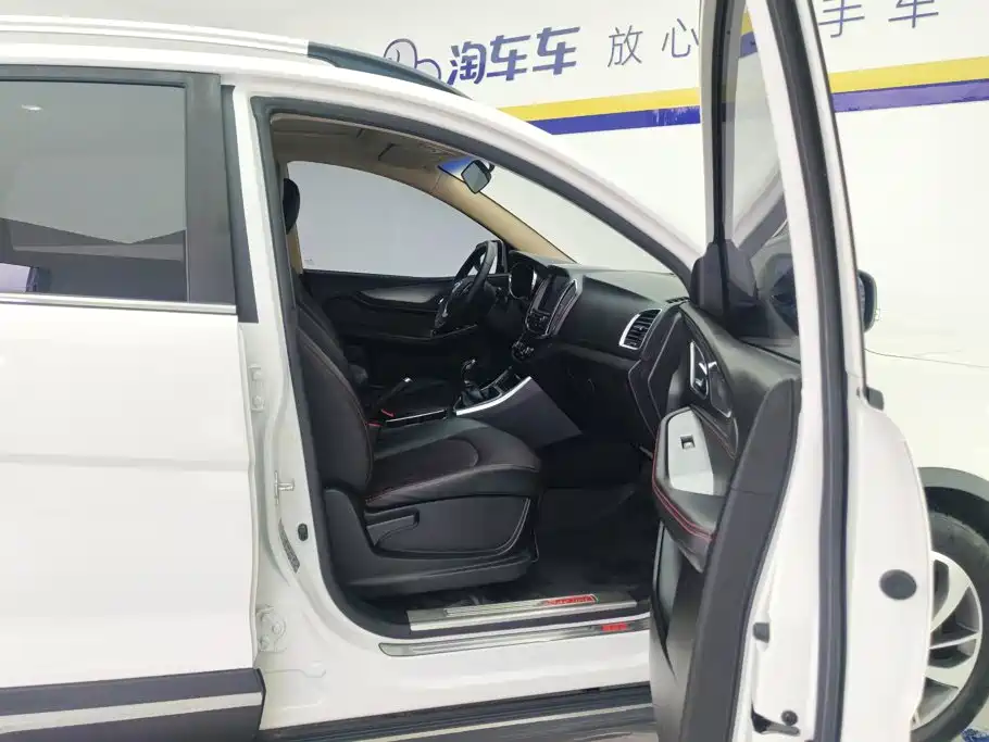 Baojun 560 — миниатюра 8