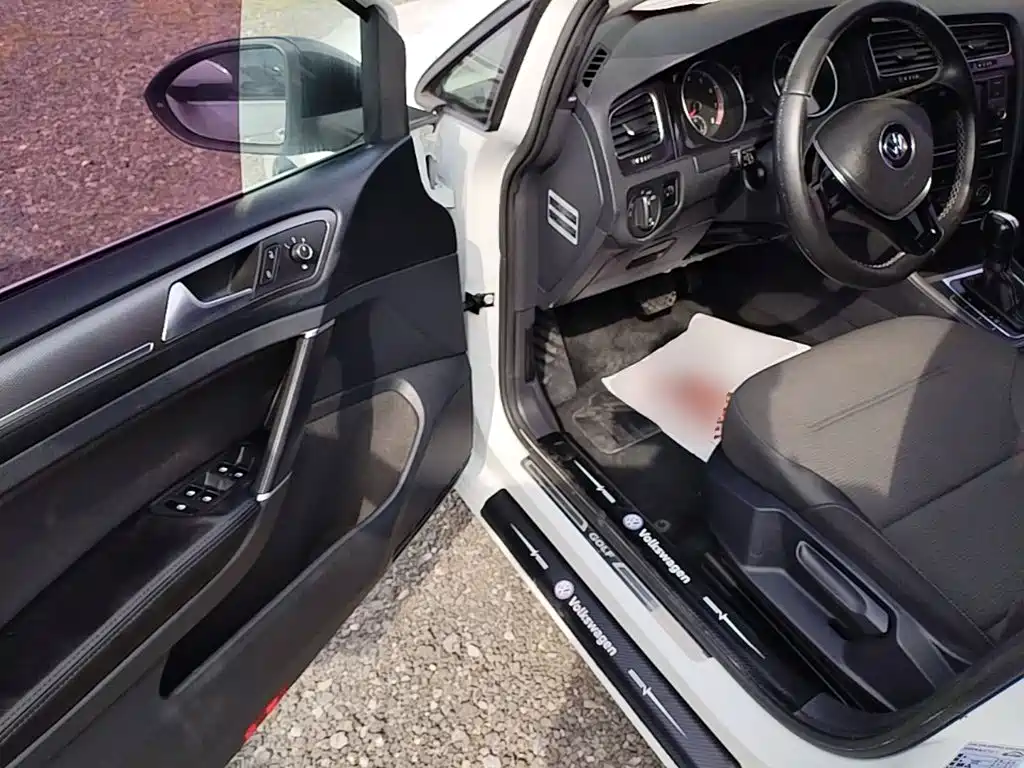 Volkswagen Golf — миниатюра 16