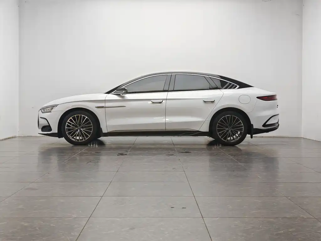 BYD Han — миниатюра 10