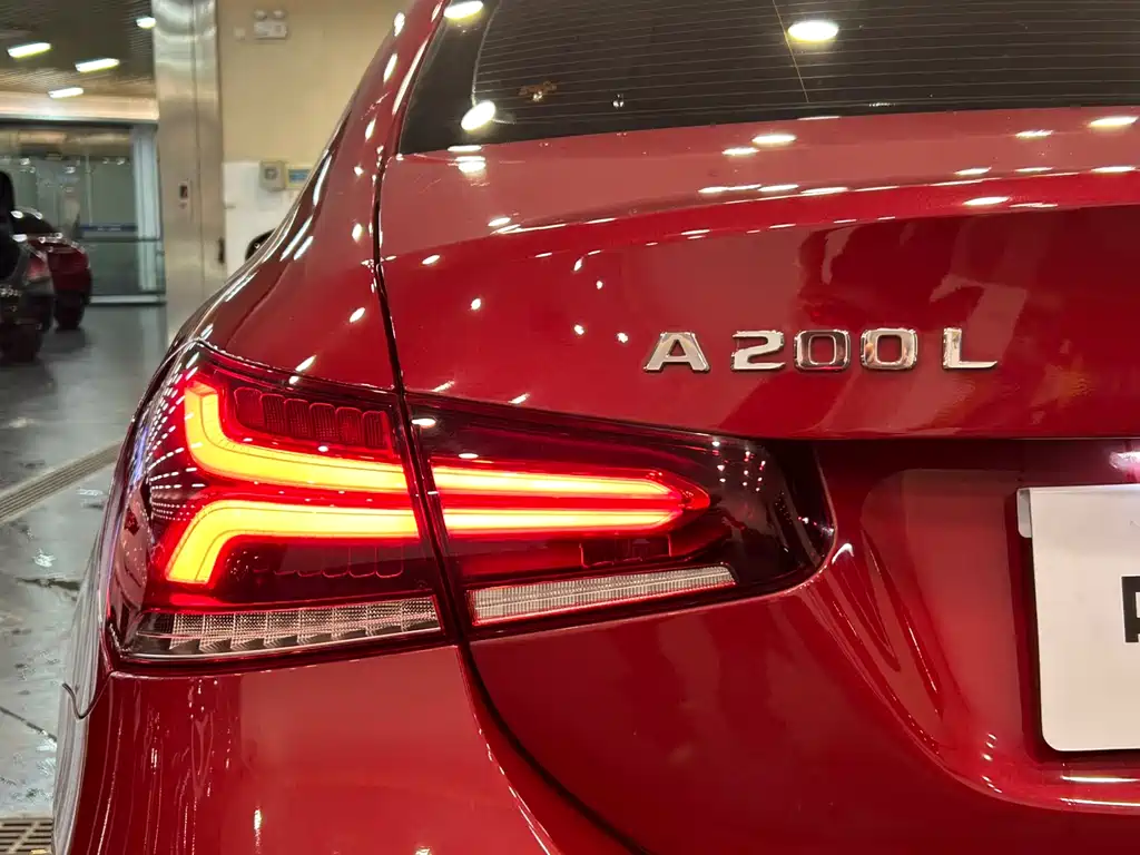 MERCEDES-BENZ A CLASS