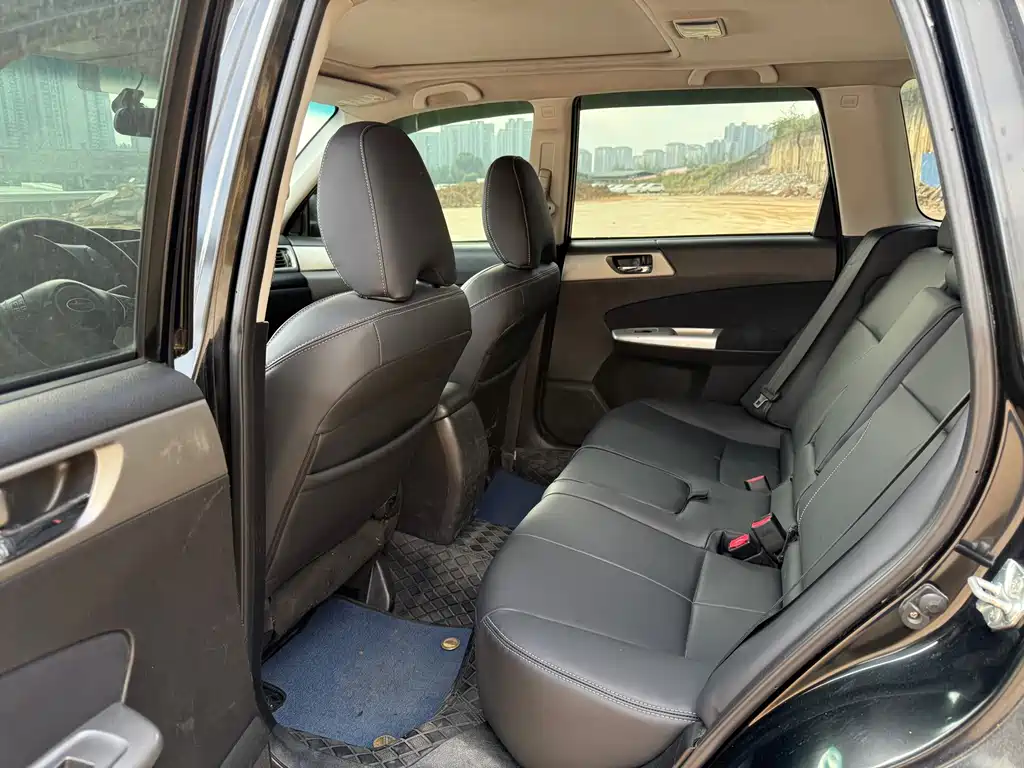 Subaru Forester — миниатюра 7