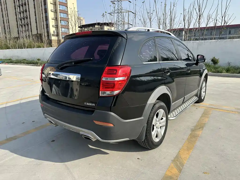 Chevrolet Captiva — миниатюра 4