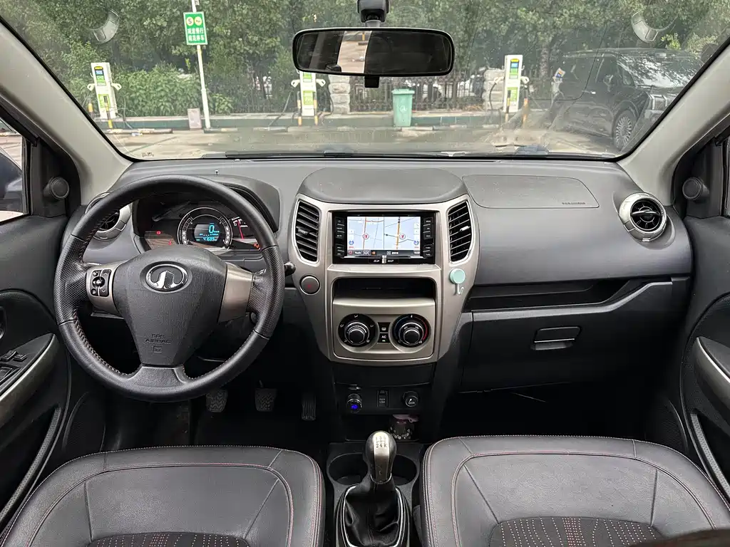 Great Wall M4 2012 1.5L MT Luxury