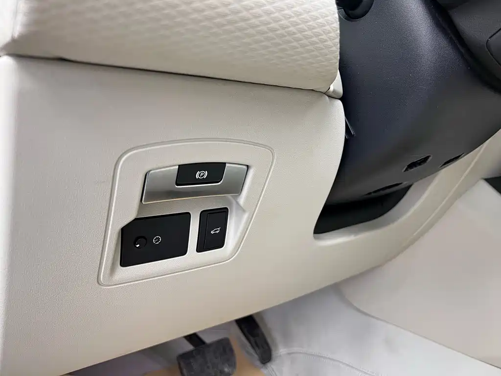 LAND ROVER RANGE ROVER STAR PULSE