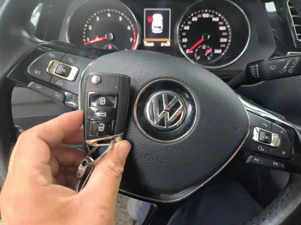 Volkswagen Tiguan L — миниатюра 12