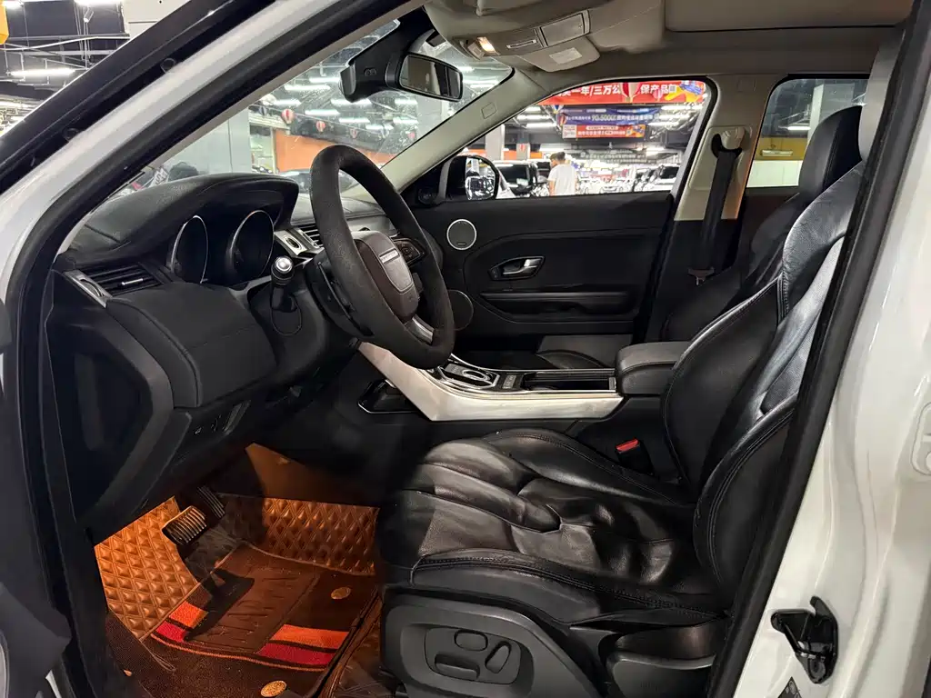 Land Rover Evoque (Import) — миниатюра 4