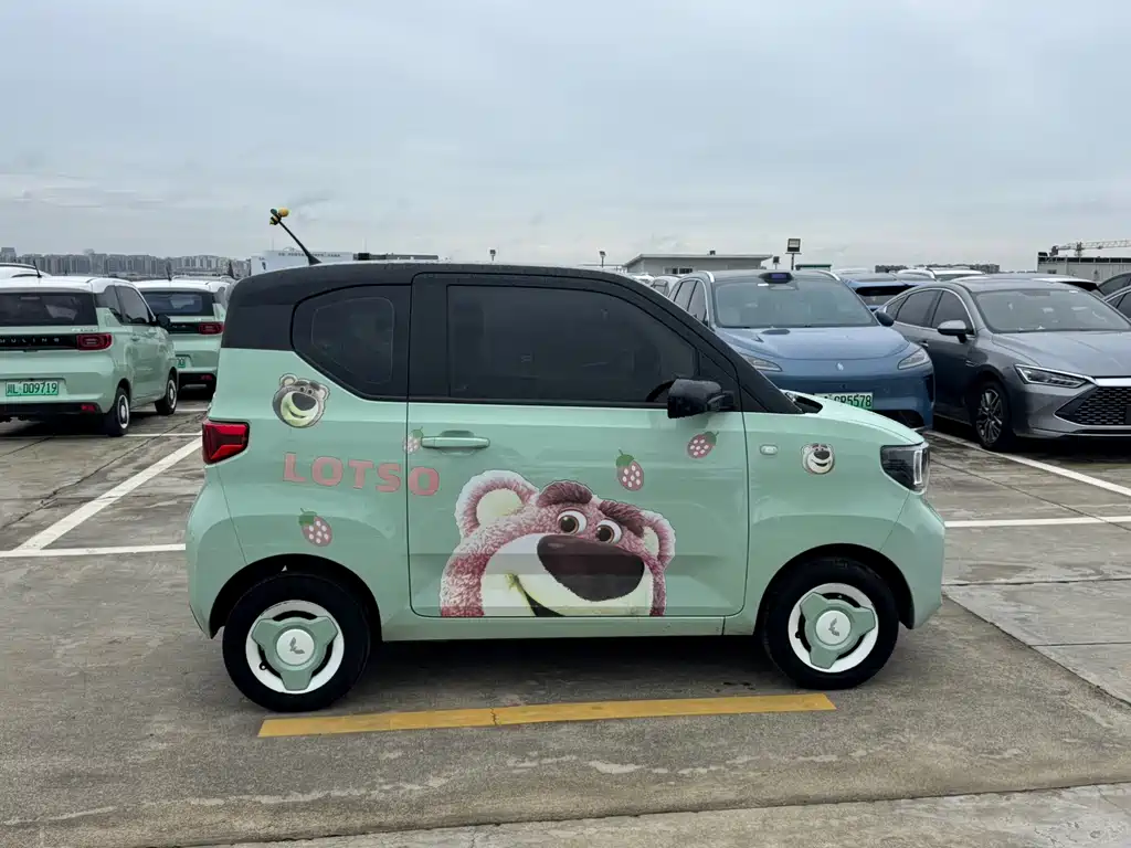 Wuling MINIEV — миниатюра 2