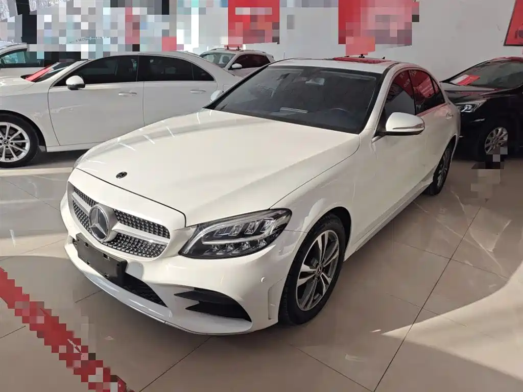 Mercedes-Benz C-Class 2020