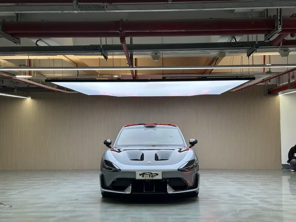 XIAOMI CAR XIAOMI SU7 ULTRA