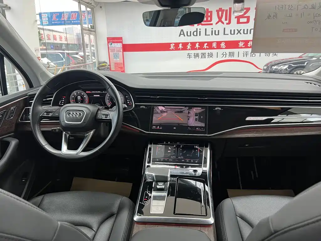 Audi Q7 — миниатюра 10