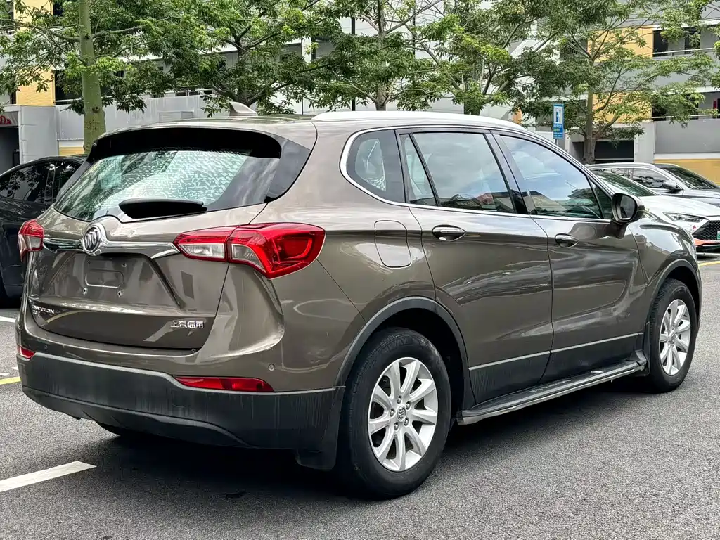 Buick Envision Plus — миниатюра 3